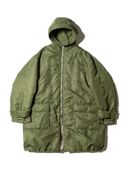 RESEARCHED PADDED COAT / NYLON SATIN